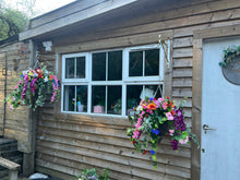 Load image into Gallery viewer, Hanging Baskets