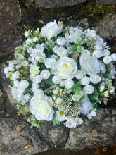Load image into Gallery viewer, Memorial Posey