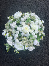 Load image into Gallery viewer, Memorial Posey