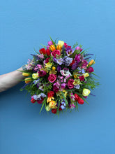 Load image into Gallery viewer, Memorial Posey