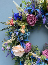 Load image into Gallery viewer, Charming