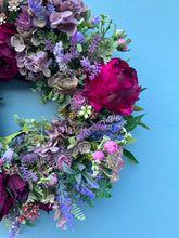 Load image into Gallery viewer, Crimson