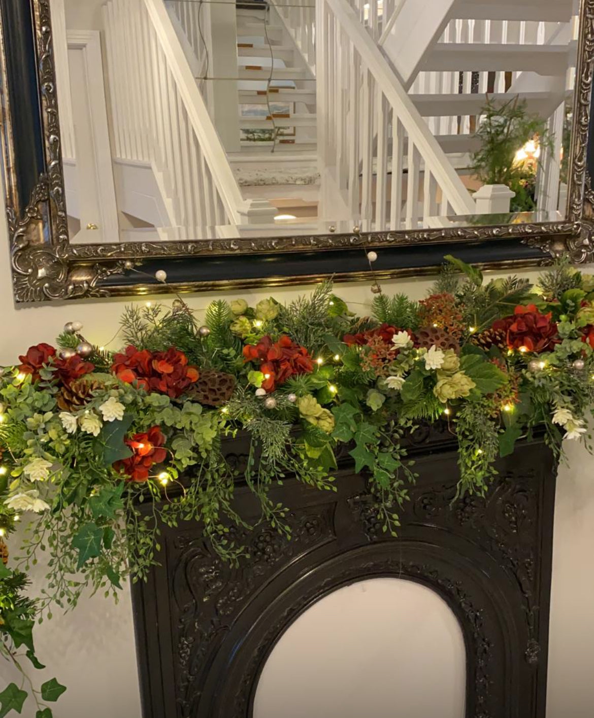 Red Romance Garland