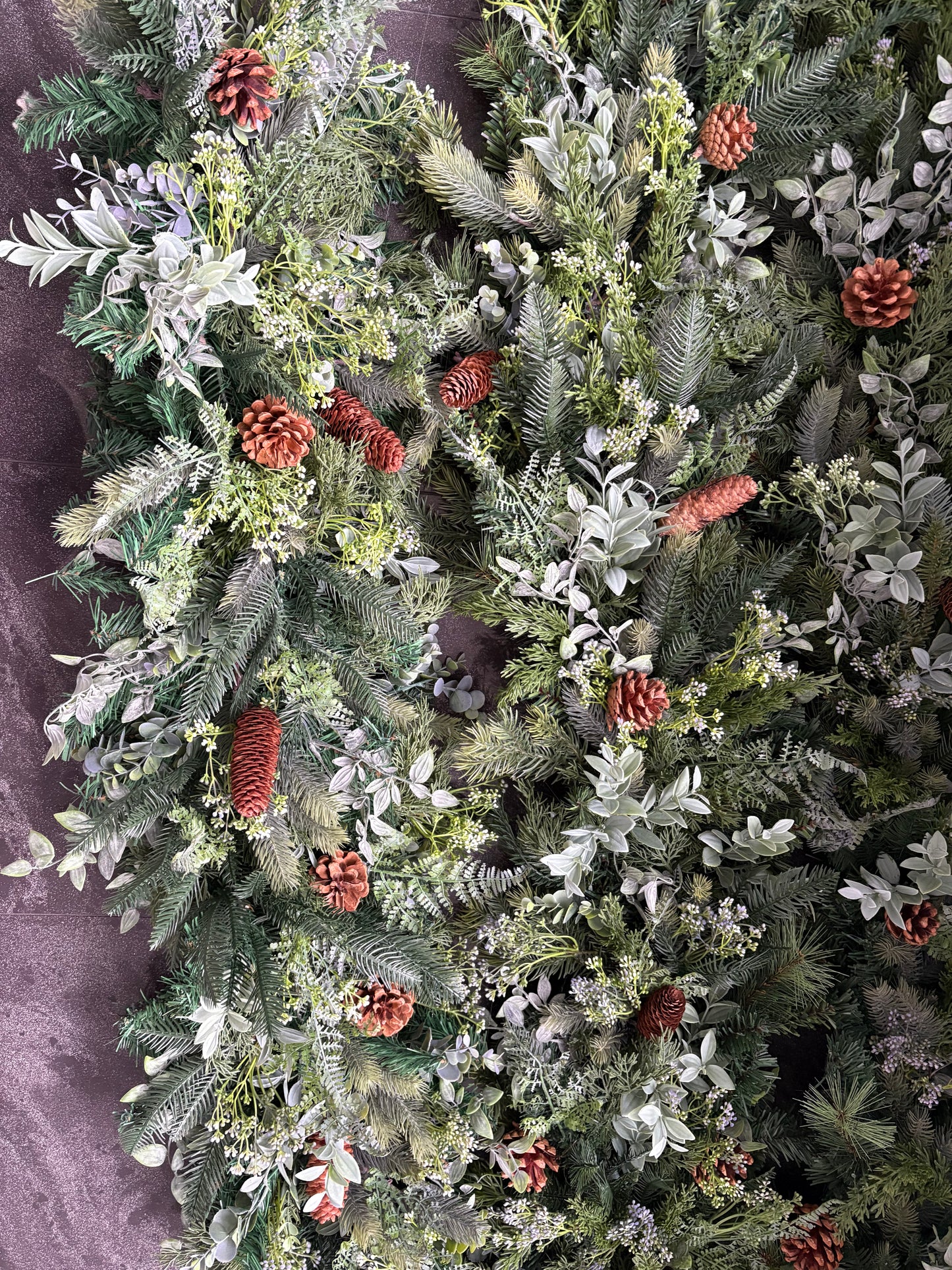 Natural spruce Pinecone Garland