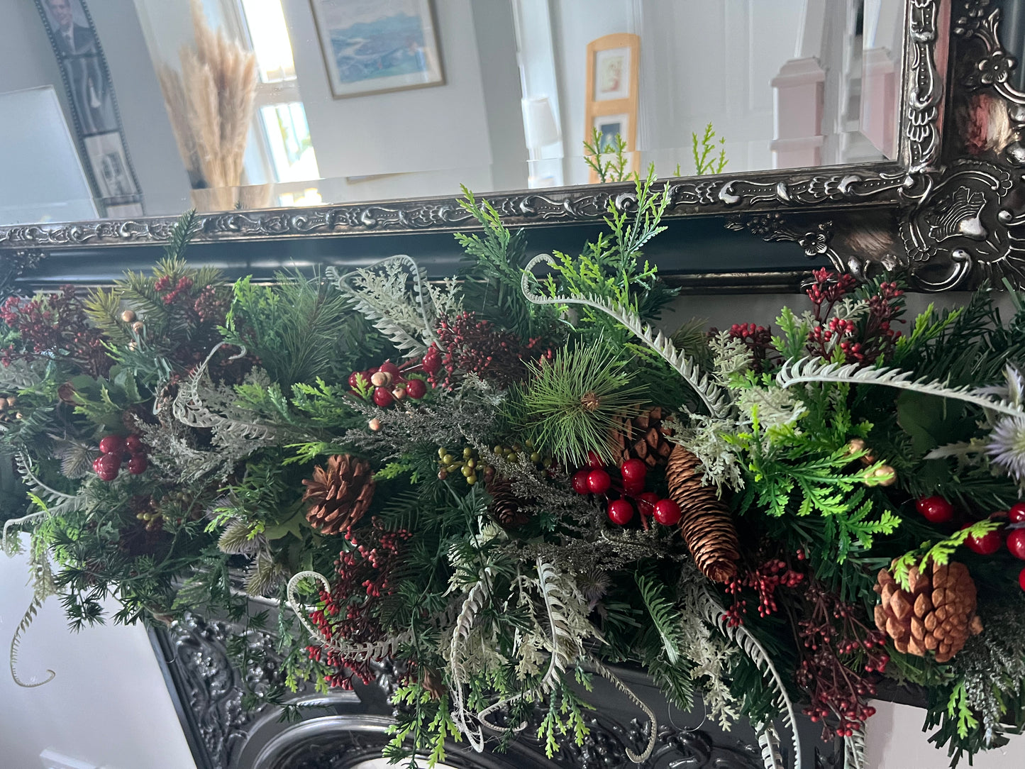 Christmas red & gold Garland