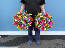 Load image into Gallery viewer, Memorial Posey

