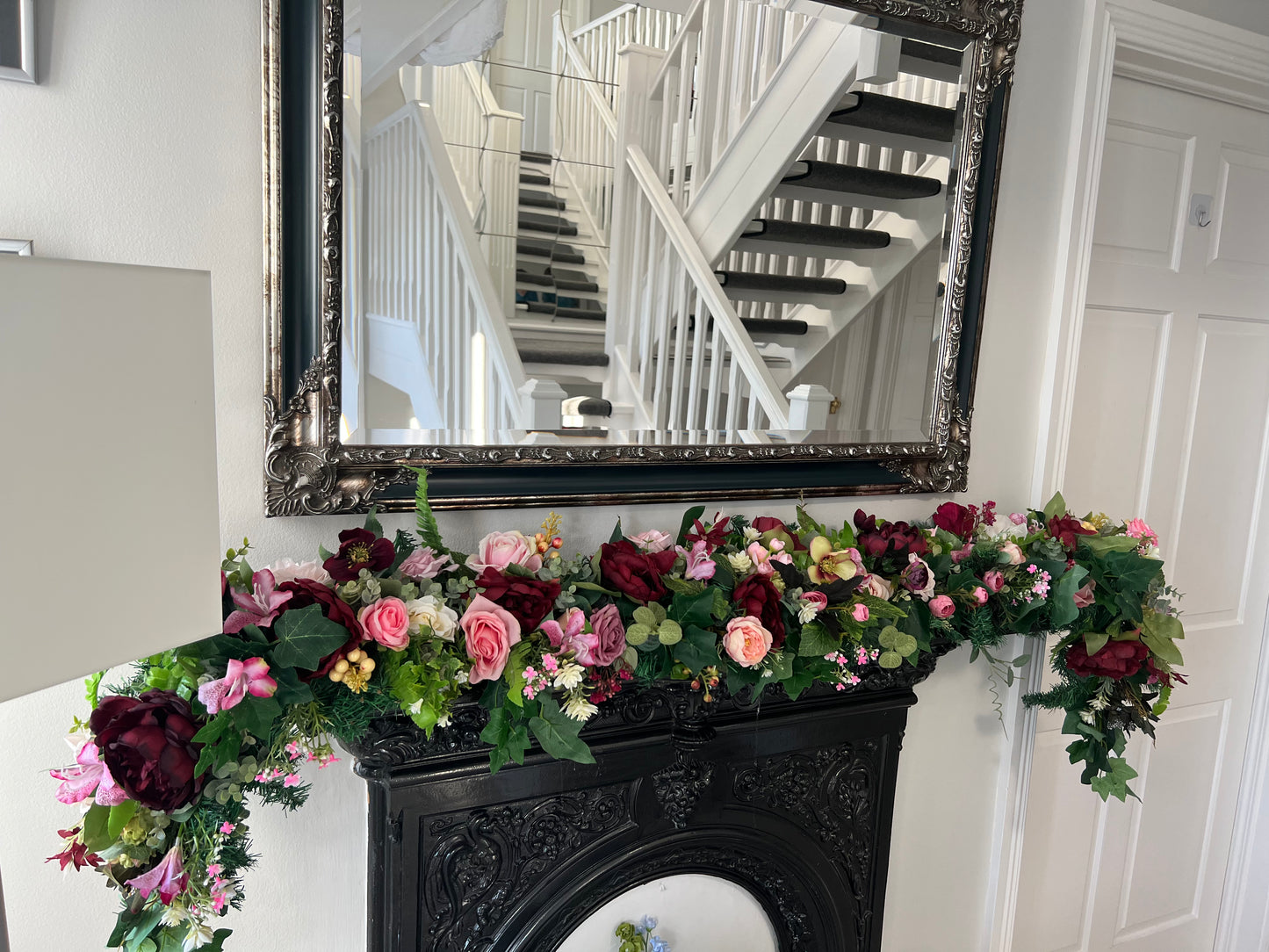 Cottage garland