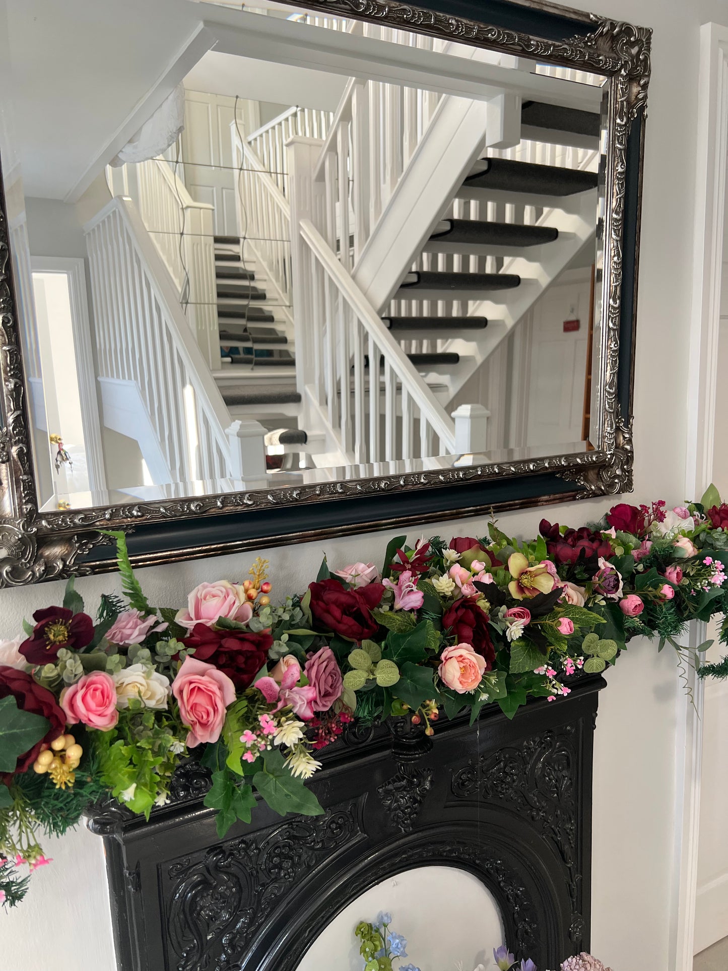 Cottage garland
